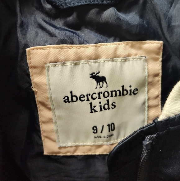 Abercrombie & Fitch Kids unicorn Navy Jacket size 9/10 - Picture 6 of 6